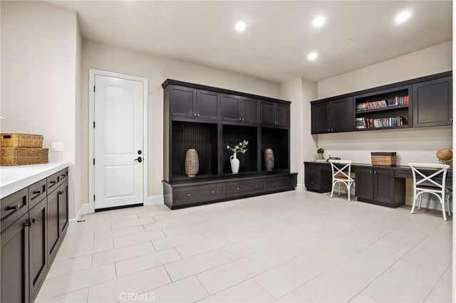 109 Andirons, Irvine, CA 92602
