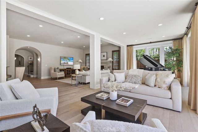 109 Andirons, Irvine, CA 92602