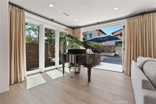 109 Andirons, Irvine, CA 92602