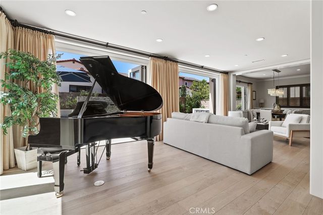 109 Andirons, Irvine, CA 92602