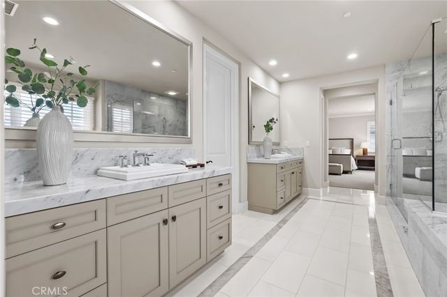 109 Andirons, Irvine, CA 92602