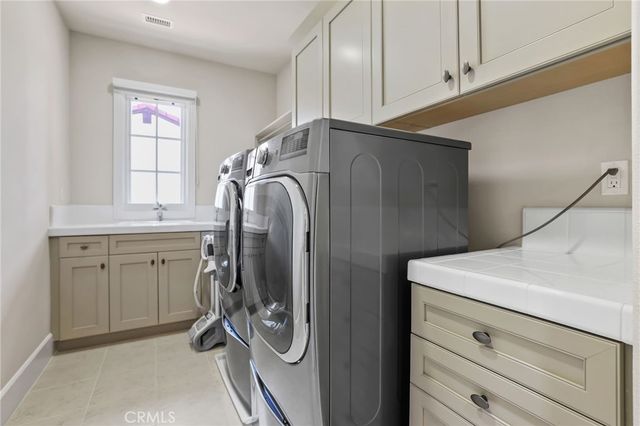 109 Andirons, Irvine, CA 92602
