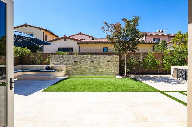 109 Andirons, Irvine, CA 92602