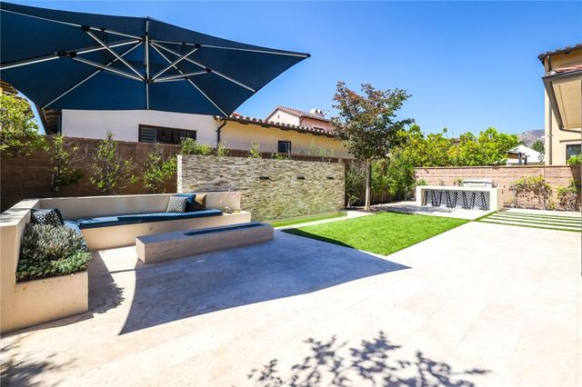 109 Andirons, Irvine, CA 92602