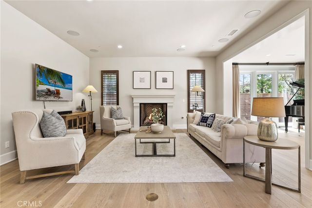 109 Andirons, Irvine, CA 92602