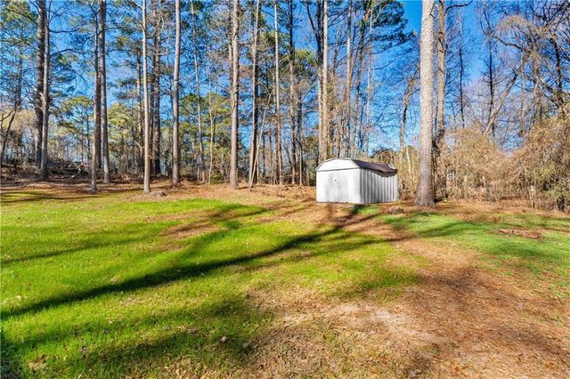 114 Vincent Avenue, Stockbridge, GA 30281