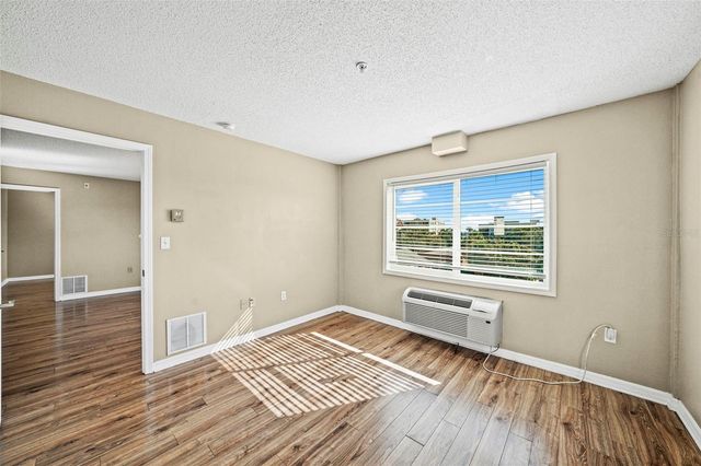 406 S CEDAR AVENUE 408, Tampa, FL 33606