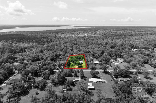 10624 Pecan Drive, Fairhope, AL 36532