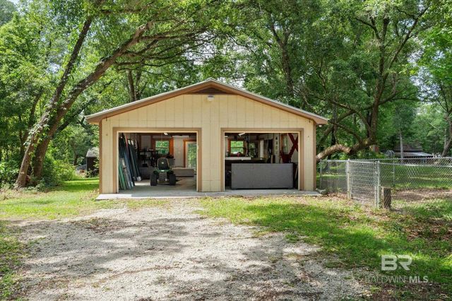 10624 Pecan Drive, Fairhope, AL 36532