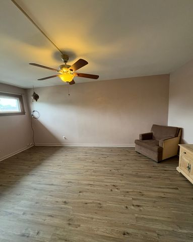 1205 N Harlem Avenue 6, Oak Park, IL 60302