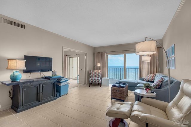 615 Bayshore Dr 304, Pensacola, FL 32507