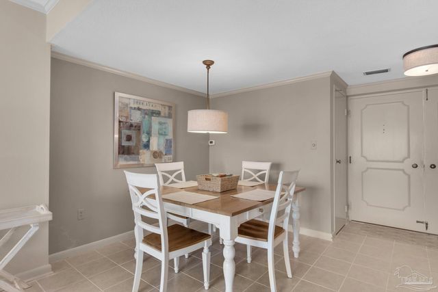 615 Bayshore Dr 304, Pensacola, FL 32507