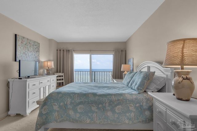 615 Bayshore Dr 304, Pensacola, FL 32507