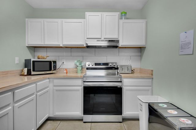 615 Bayshore Dr 304, Pensacola, FL 32507