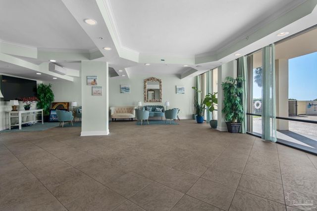 615 Bayshore Dr 304, Pensacola, FL 32507