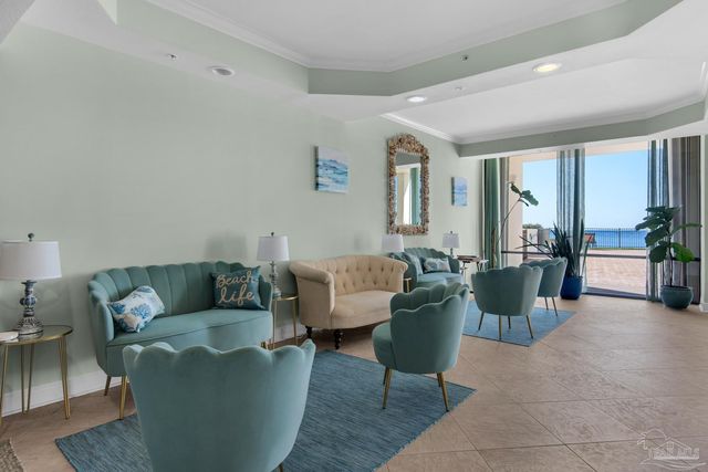 615 Bayshore Dr 304, Pensacola, FL 32507