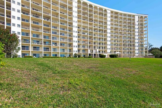 615 Bayshore Dr 304, Pensacola, FL 32507
