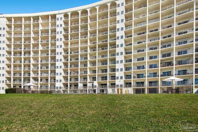 615 Bayshore Dr 304, Pensacola, FL 32507