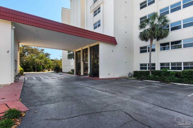 615 Bayshore Dr 304, Pensacola, FL 32507