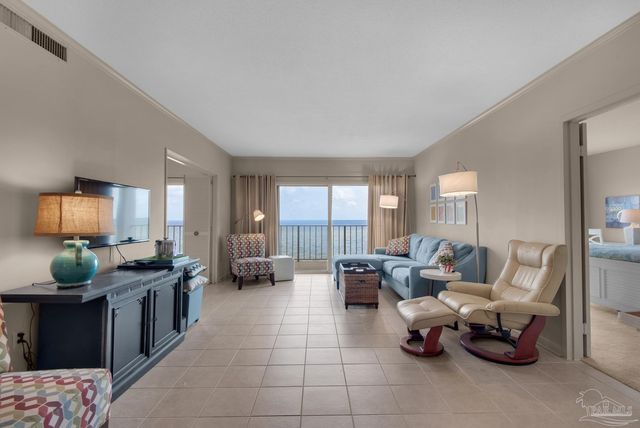 615 Bayshore Dr 304, Pensacola, FL 32507