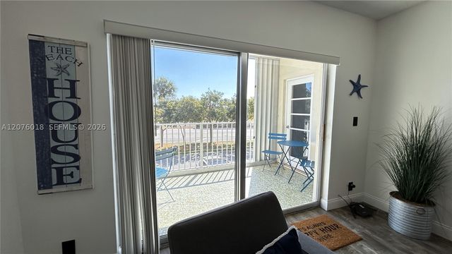 4117 Bougainvilla Dr 210, Lauderdale By The Sea, FL 33308