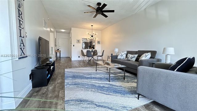 4117 Bougainvilla Dr 210, Lauderdale By The Sea, FL 33308