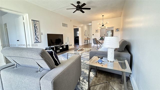 4117 Bougainvilla Dr 210, Lauderdale By The Sea, FL 33308