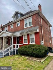 126 E BERKLEY AVE #2ND FLOOR, Clifton Heights, PA 19018