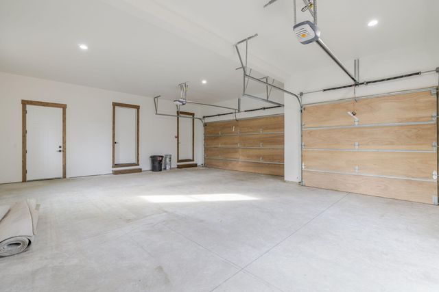 56244 Rockcress Lane 437, Bend, OR 97707