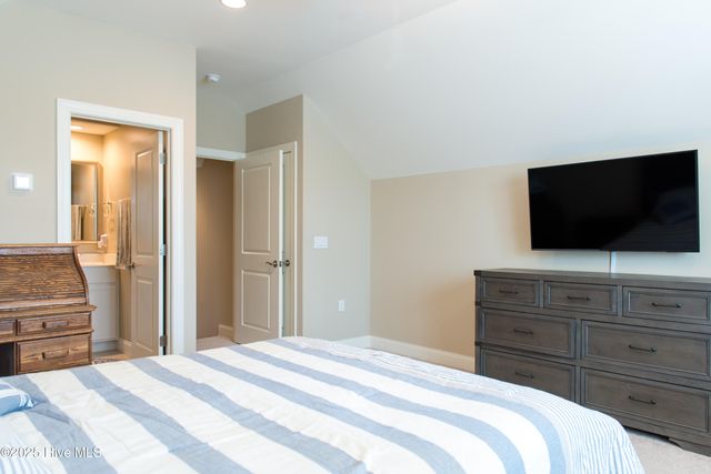 2473 Meridian Road NE, Leland, NC 28451