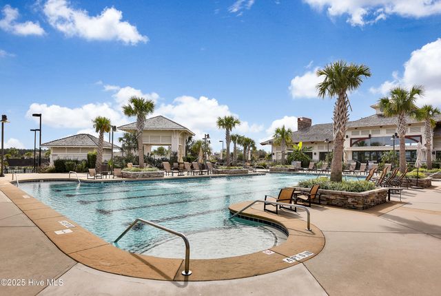 2473 Meridian Road NE, Leland, NC 28451