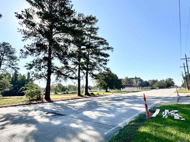 13168 Hwy 44, Gonzales, LA 70737