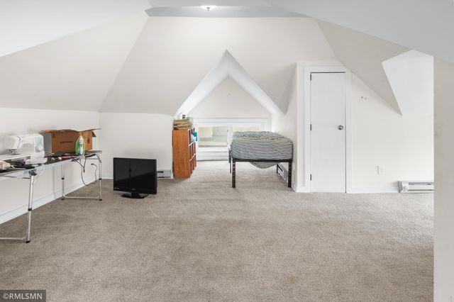 1145 Hague Avenue, Saint Paul, MN 55104