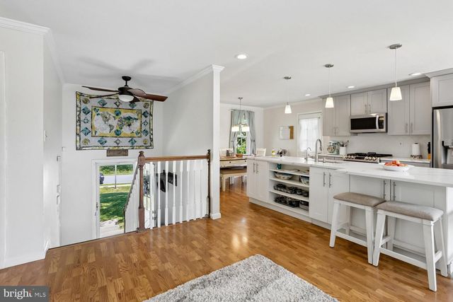 19932 WESTERLY AVE, Poolesville, MD 20837