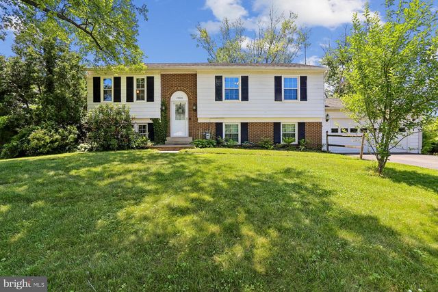 19932 WESTERLY AVE, Poolesville, MD 20837