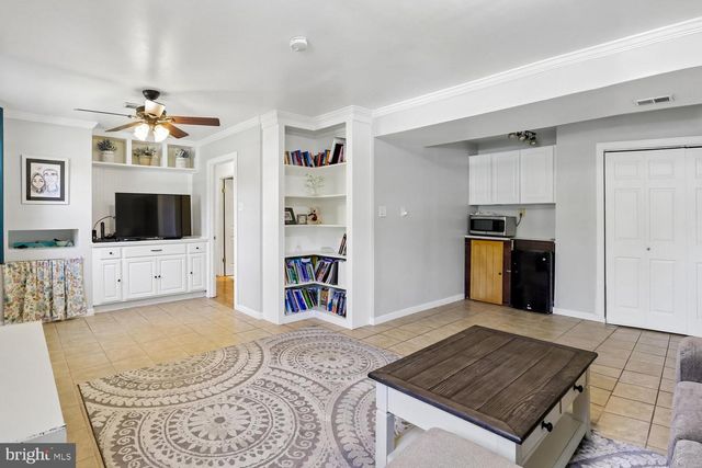 19932 WESTERLY AVE, Poolesville, MD 20837