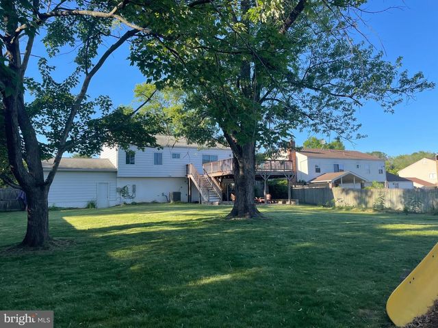 19932 WESTERLY AVE, Poolesville, MD 20837