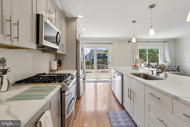 19932 WESTERLY AVE, Poolesville, MD 20837