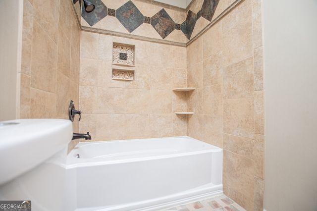 8590 Kencrest Drive, Winston, GA 30187