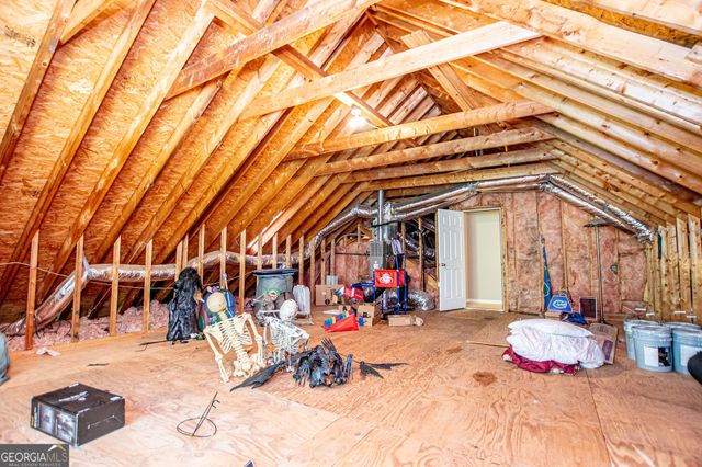 8590 Kencrest Drive, Winston, GA 30187