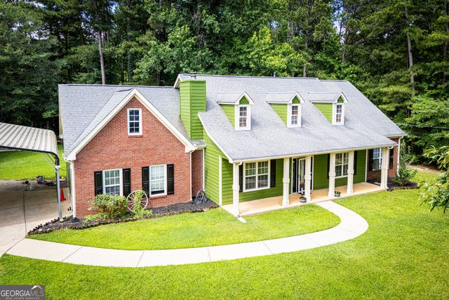 8590 Kencrest Drive, Winston, GA 30187