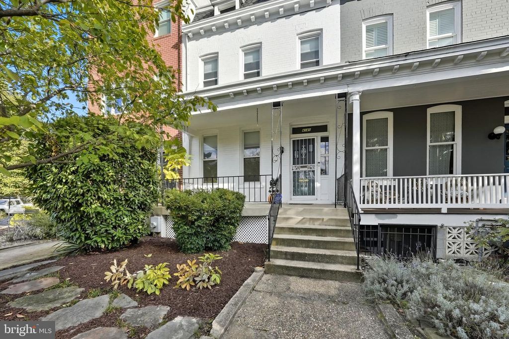 4141 NEW HAMPSHIRE AVE NW, Washington, DC 20011