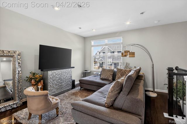 225 S Sydney Court, Plymouth, MI 48170