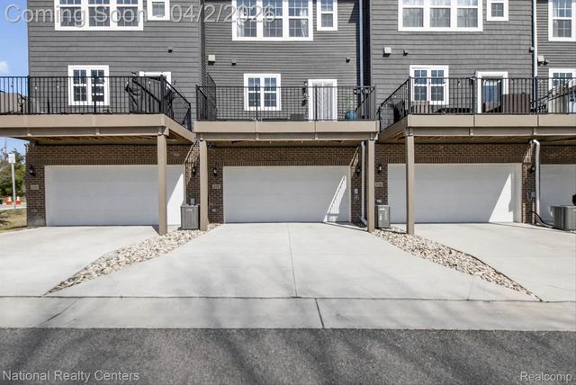 225 S Sydney Court, Plymouth, MI 48170