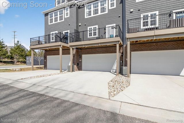 225 S Sydney Court, Plymouth, MI 48170