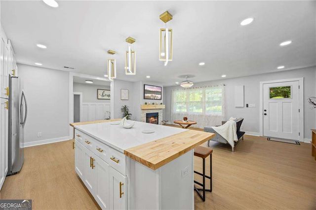 278 Doeskin Trail SE, Smyrna, GA 30082