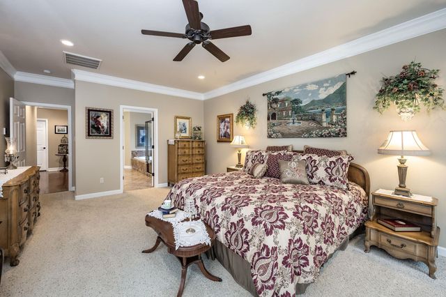 5 Utrera Lane, Hot Springs Village, AR 71909