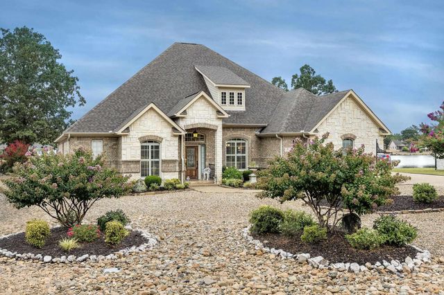 5 Utrera Lane, Hot Springs Village, AR 71909