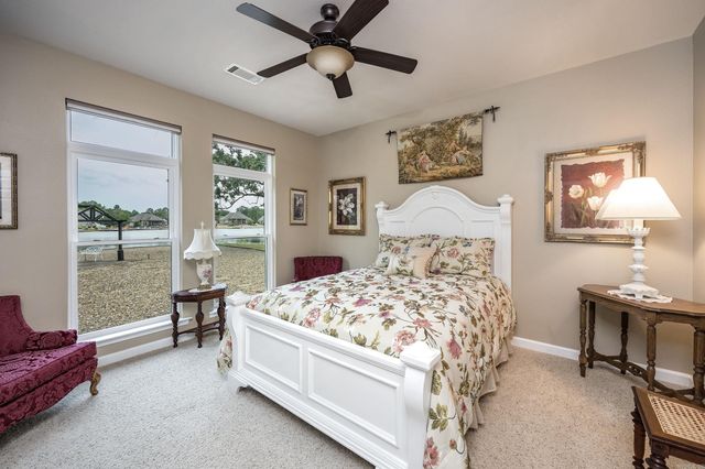 5 Utrera Lane, Hot Springs Village, AR 71909