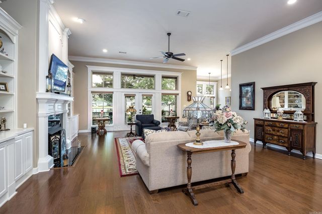 5 Utrera Lane, Hot Springs Village, AR 71909